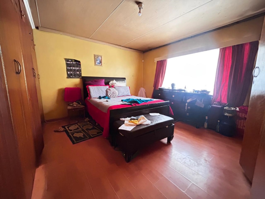 4 Bedroom Property for Sale in Uitsig Free State